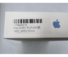 iPad第10代WiFi 64GB 10.9吋 藍 保固時間至2025年2月 機況良好 貼有螢幕玻璃貼 附 ipad 保護套 如照片實物圖