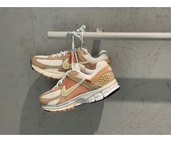 釋放緩沖的力量：Nike Zoom Vomero 5 的全面評測